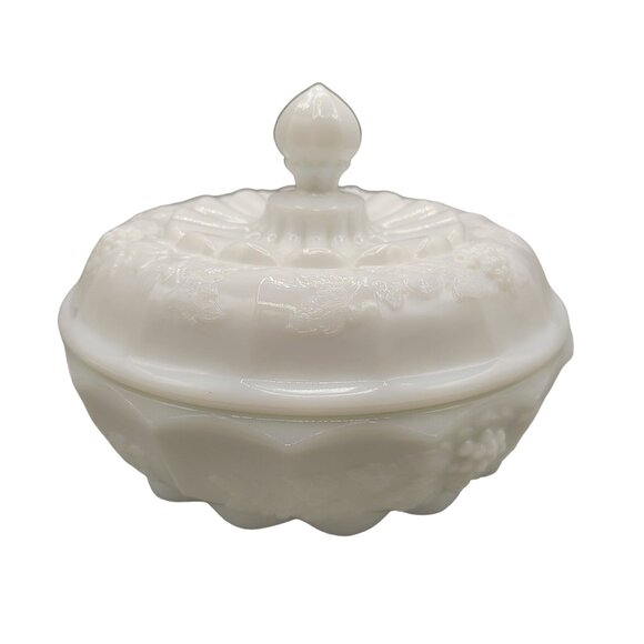 Westmoreland Milk Glass Candy Dish with Lid Grapes Leaves - Picture 3 of 10
